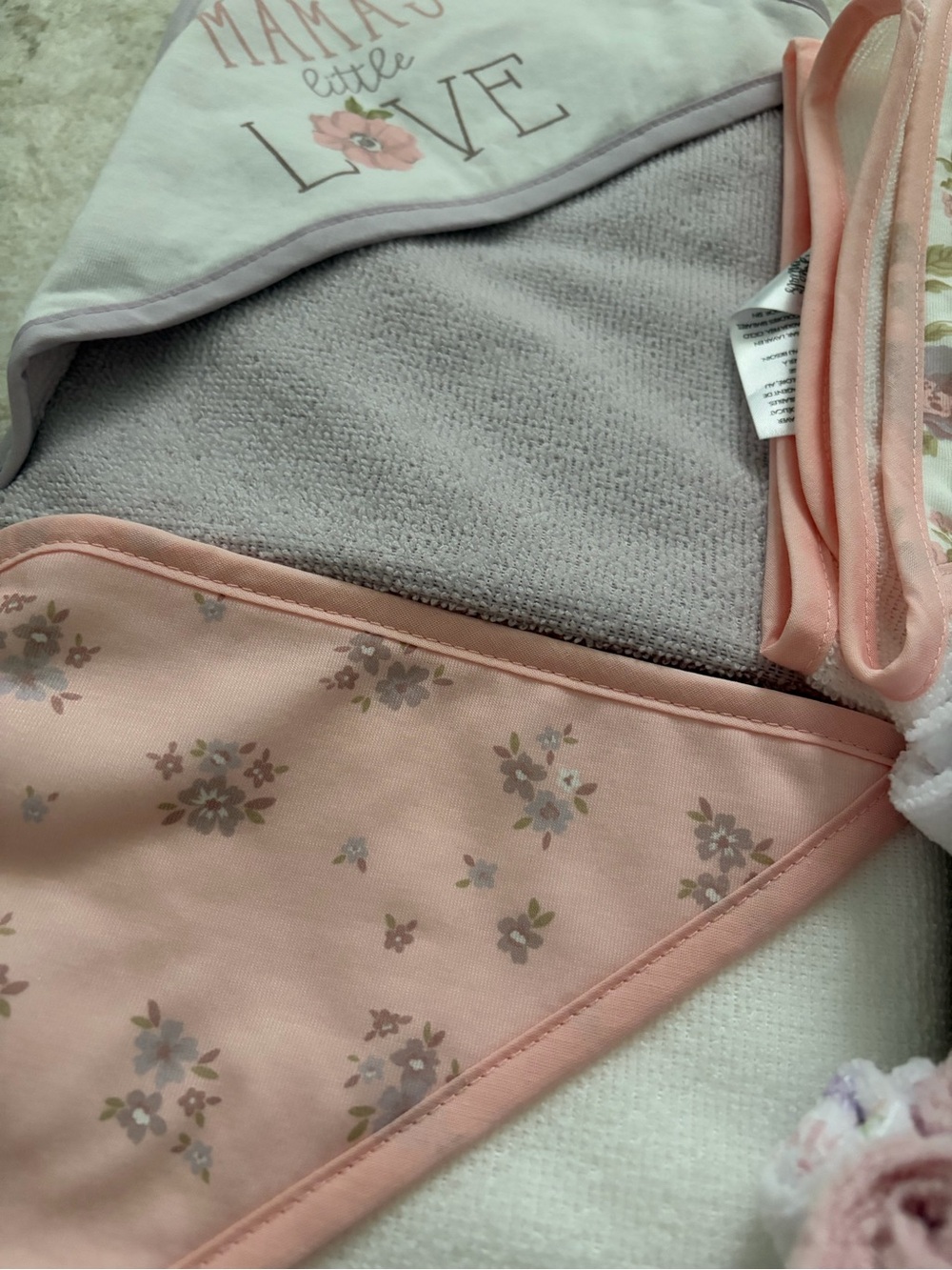 Hooded Towel Set with Washcloths for Baby Girl - Picture 2 of 5